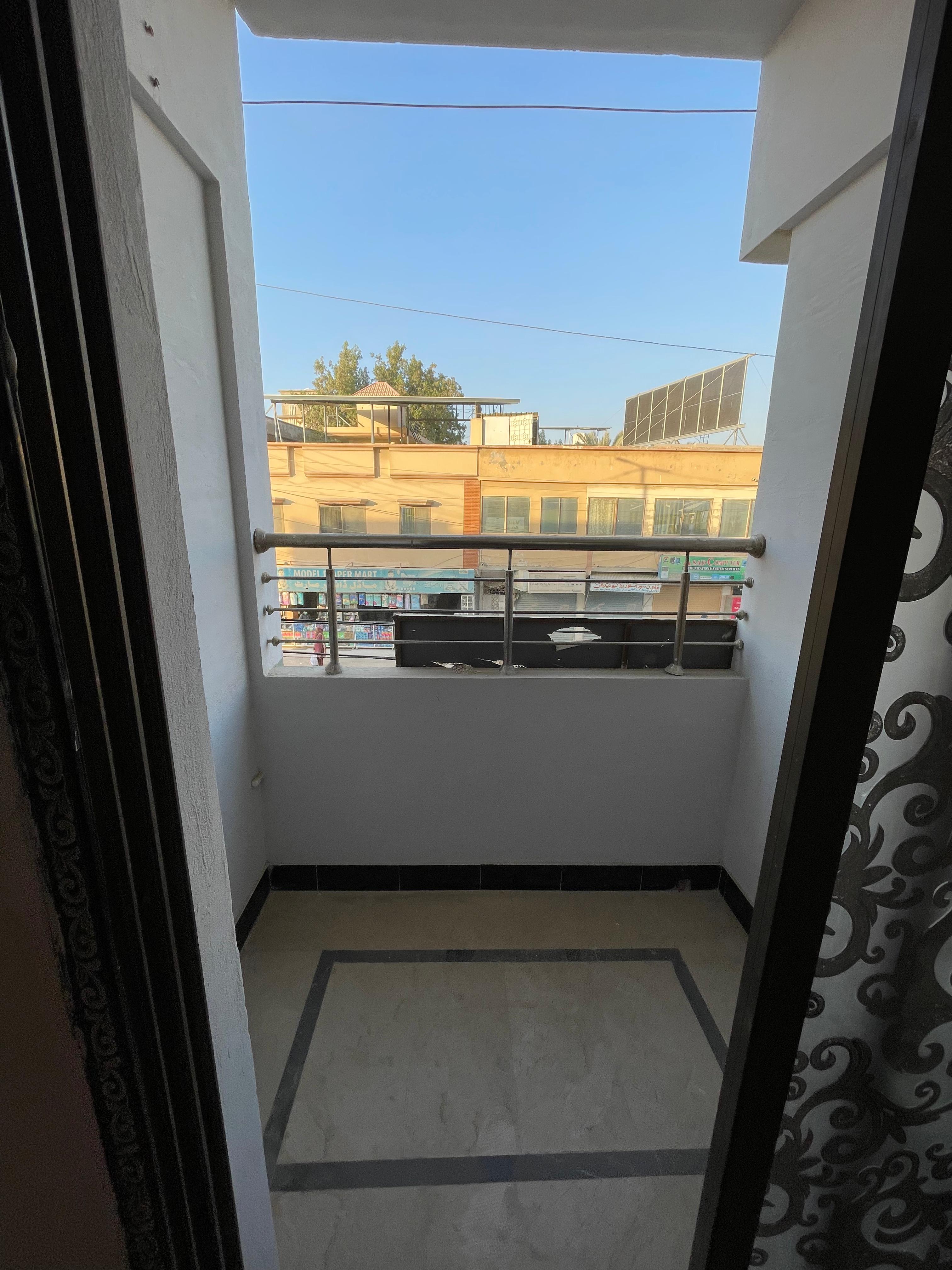 Luxury 3 Bed DD Flat for Sale, Model Colony Karachi