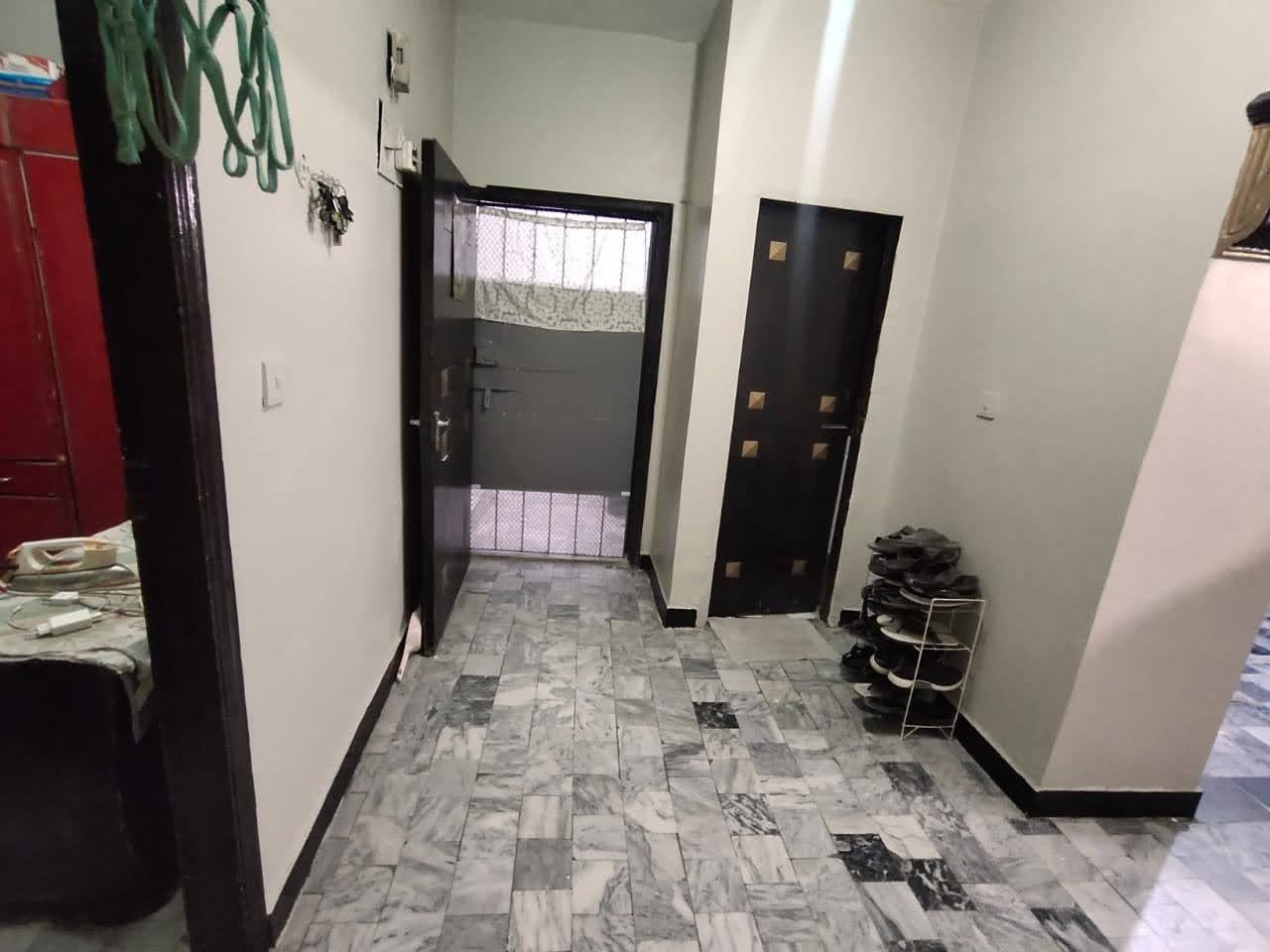 Alam Shah Bukhari apartment 3 bed DD, 1450 sq fit, 4th floor, Gulistan-e-Johar, block 19 Karachi