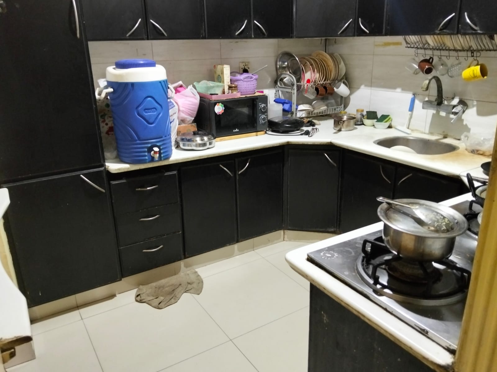 Gulshan-e-Iqbal Block-7 Allah Noor Apartment 3 Bed